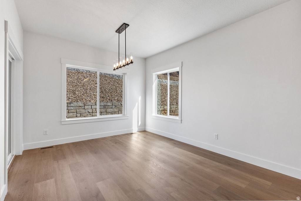 638 E MOUNTAIN ROAD North Ogden, UT 84414