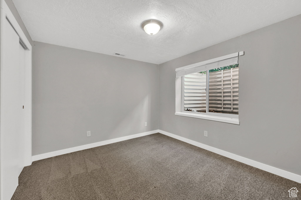 2056 W PHILLIPS ST Kaysville, UT 84037