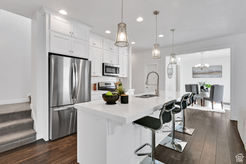 2056 W PHILLIPS ST Kaysville, UT 84037