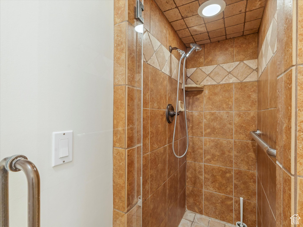 2134 E SOMERSET DR Cottonwood Heights, UT 84121