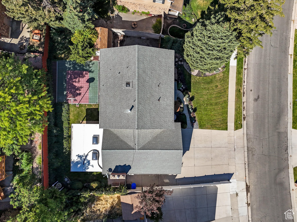2134 E SOMERSET DR Cottonwood Heights, UT 84121