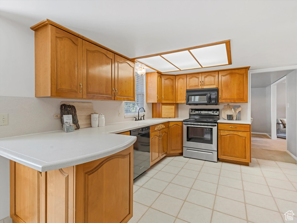 2134 E SOMERSET DR Cottonwood Heights, UT 84121