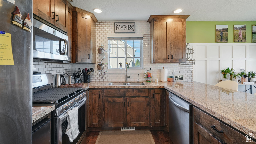 167 E LAKEVIEW DR Vineyard, UT 84059