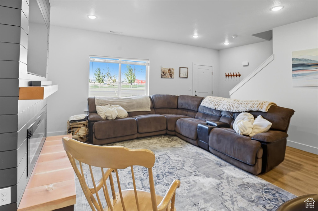 1573 E 320 S Hyrum, UT 84319