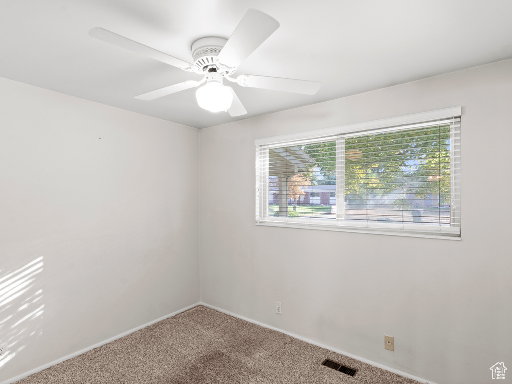 10442 S CARNATION DR White City, UT 84094