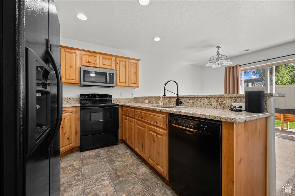 2048 N EVANS COVE LOOP Layton, UT 84041