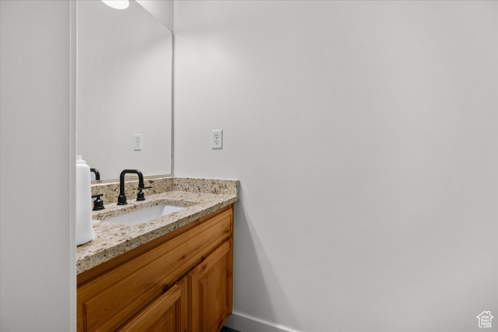 2048 N EVANS COVE LOOP Layton, UT 84041