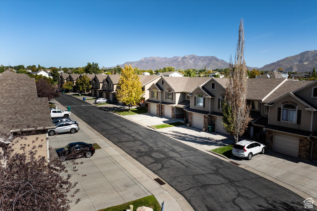 2048 N EVANS COVE LOOP Layton, UT 84041