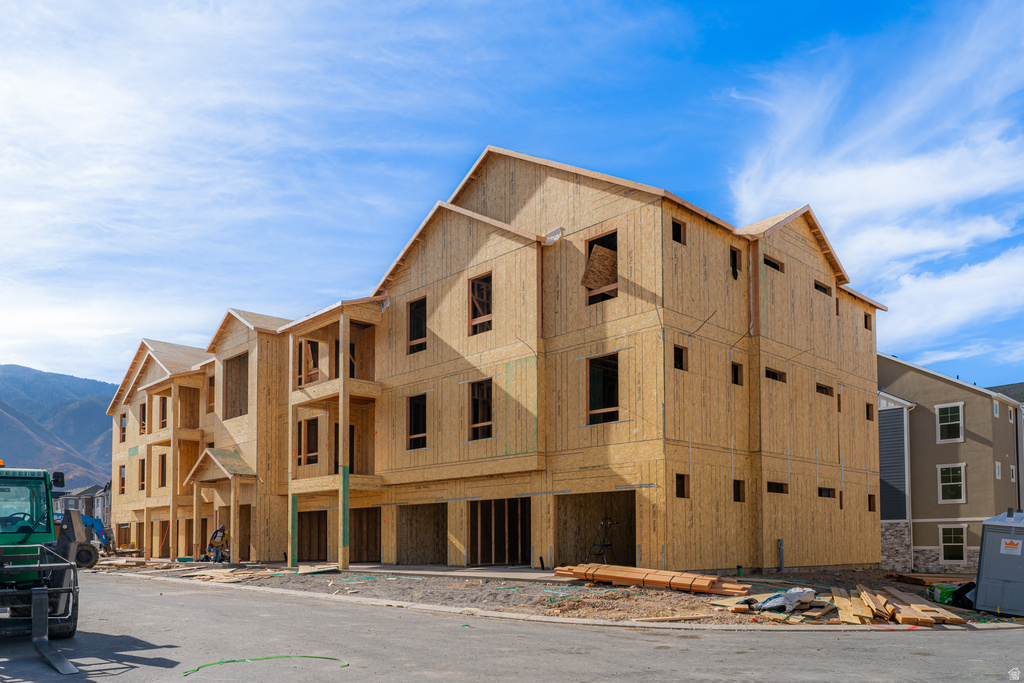 4662 S Poplar Way #q201