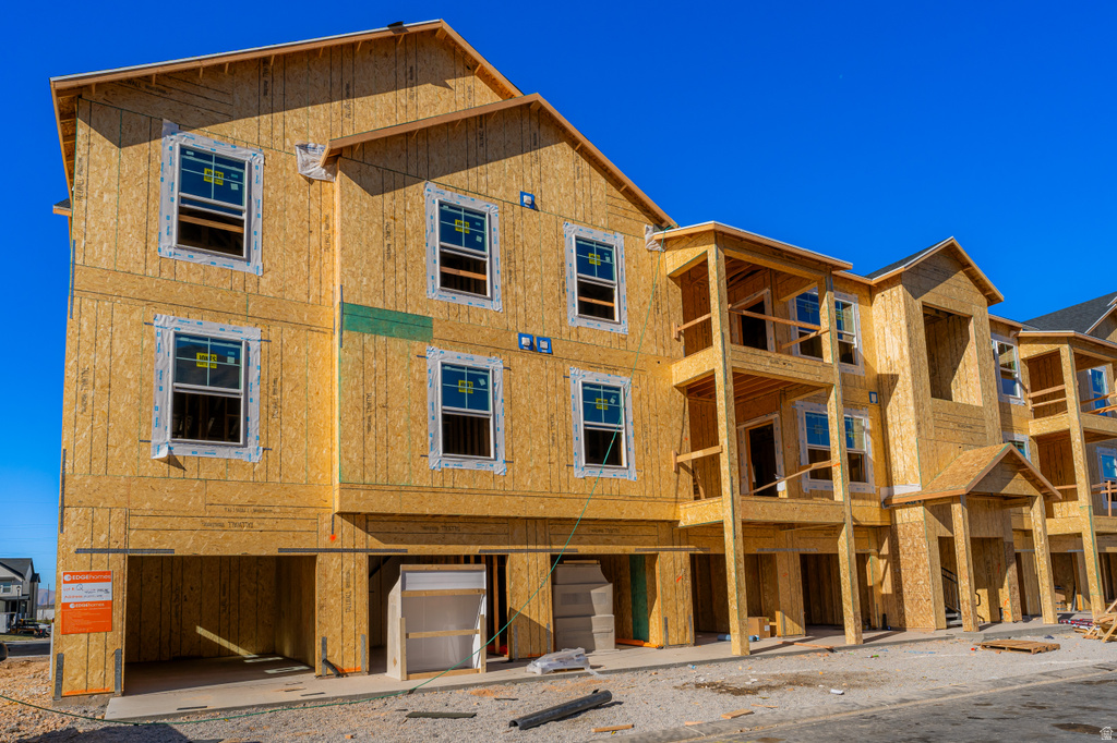 4662 S POPLAR WAY #Q203 Mapleton, UT 84664