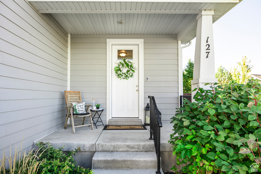 Photo 2 for MLS #2115386 at 127 W 570 North
