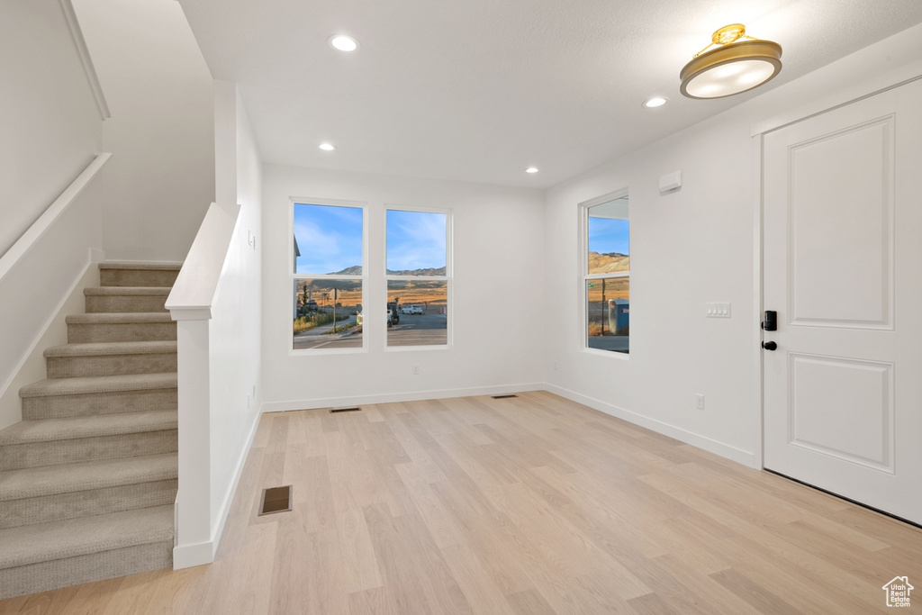 Photo 10 for MLS #2115395 at 6972 W Lake Ave