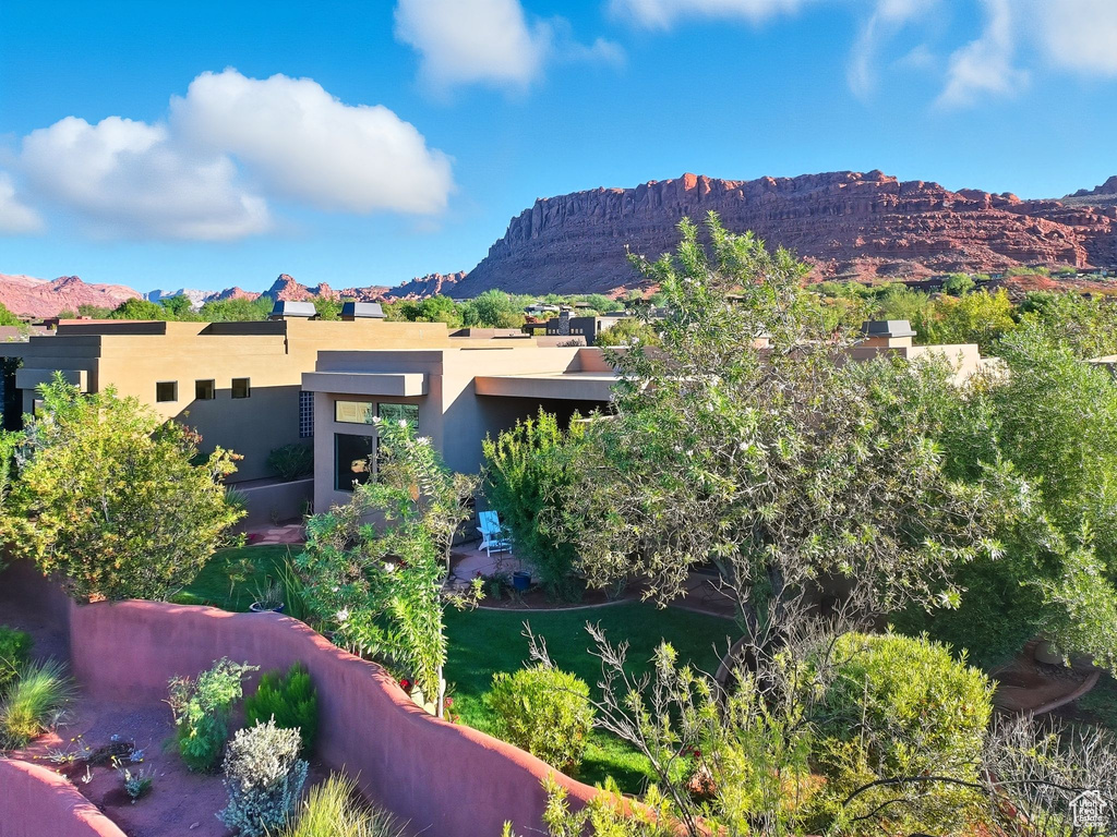 Photo 46 for MLS #2115398 at 2139 W Cougar Rock Cir #135
