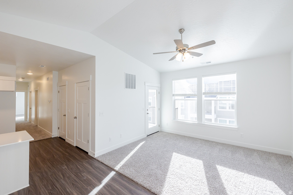 4662 S POPLAR WAY #Q302 Mapleton, UT 84664