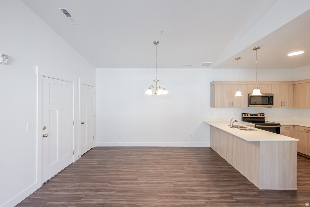 4662 S POPLAR WAY #Q303 Mapleton, UT 84664