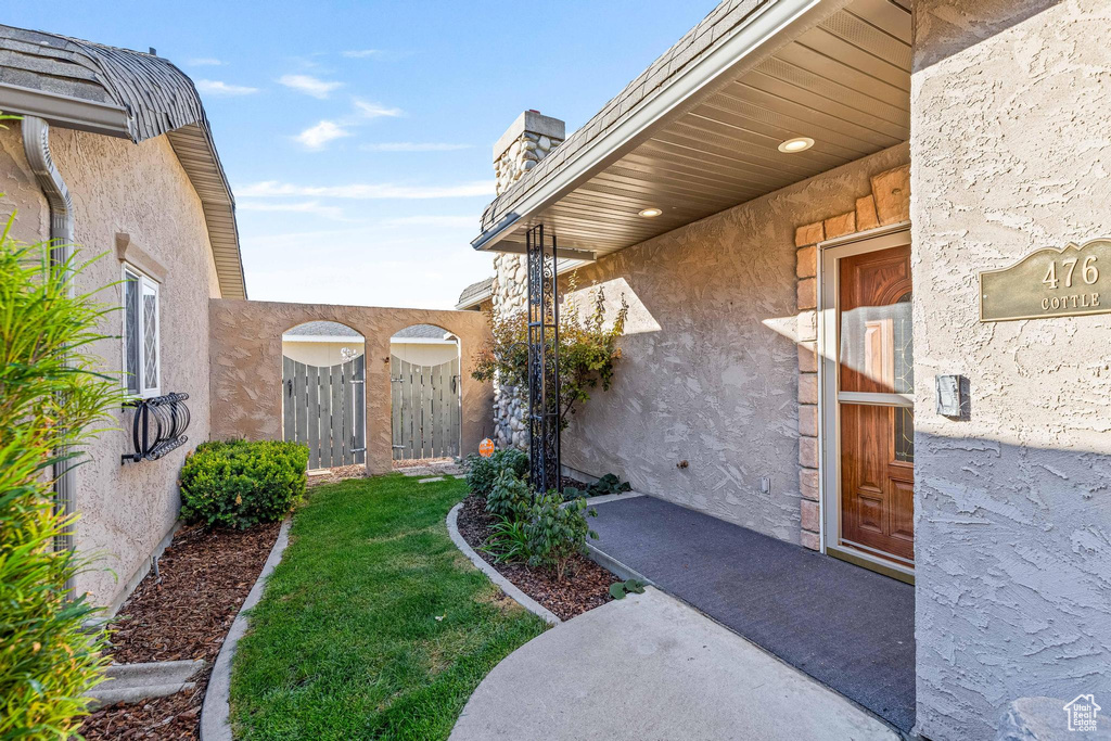 476 W COBBLESTONE DR Providence, UT 84332