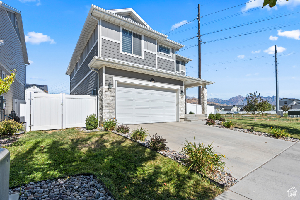 Photo 3 for MLS #2115407 at 4082 W Red Clover Dr