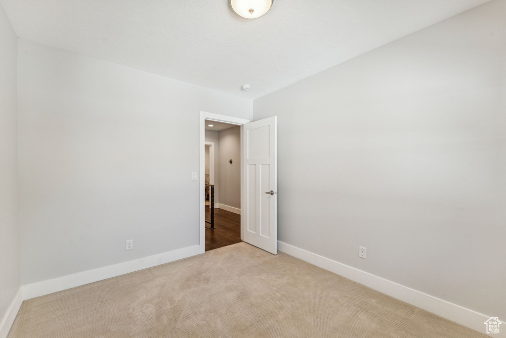 1041 E YALE AVE Salt Lake City, UT 84105