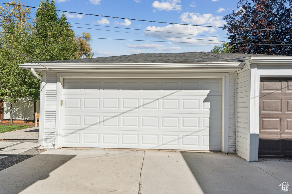 1041 E YALE AVE Salt Lake City, UT 84105