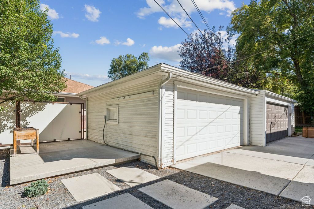 1041 E YALE AVE Salt Lake City, UT 84105