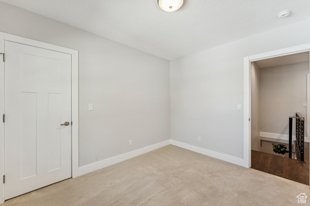 1041 E YALE AVE Salt Lake City, UT 84105