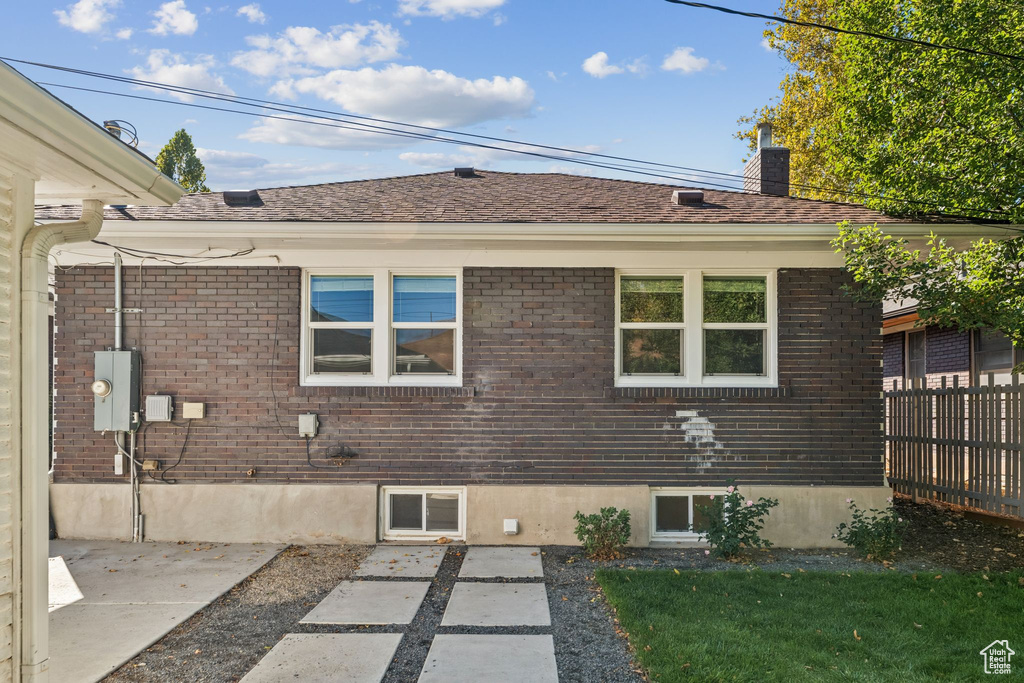 1041 E YALE AVE Salt Lake City, UT 84105