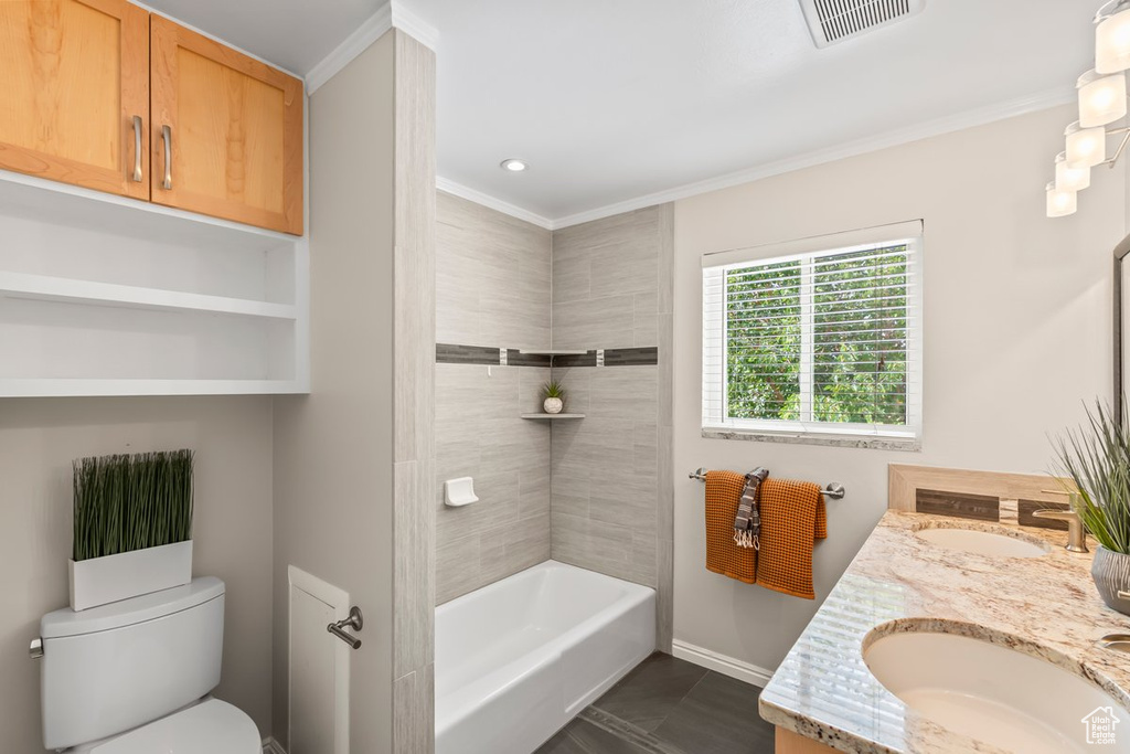 Photo 13 for MLS #2115409 at 7506 S Claret St