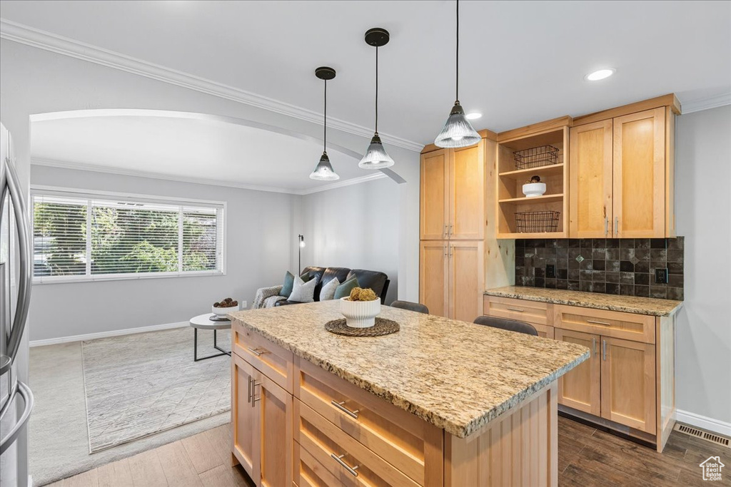 Photo 5 for MLS #2115409 at 7506 S Claret St