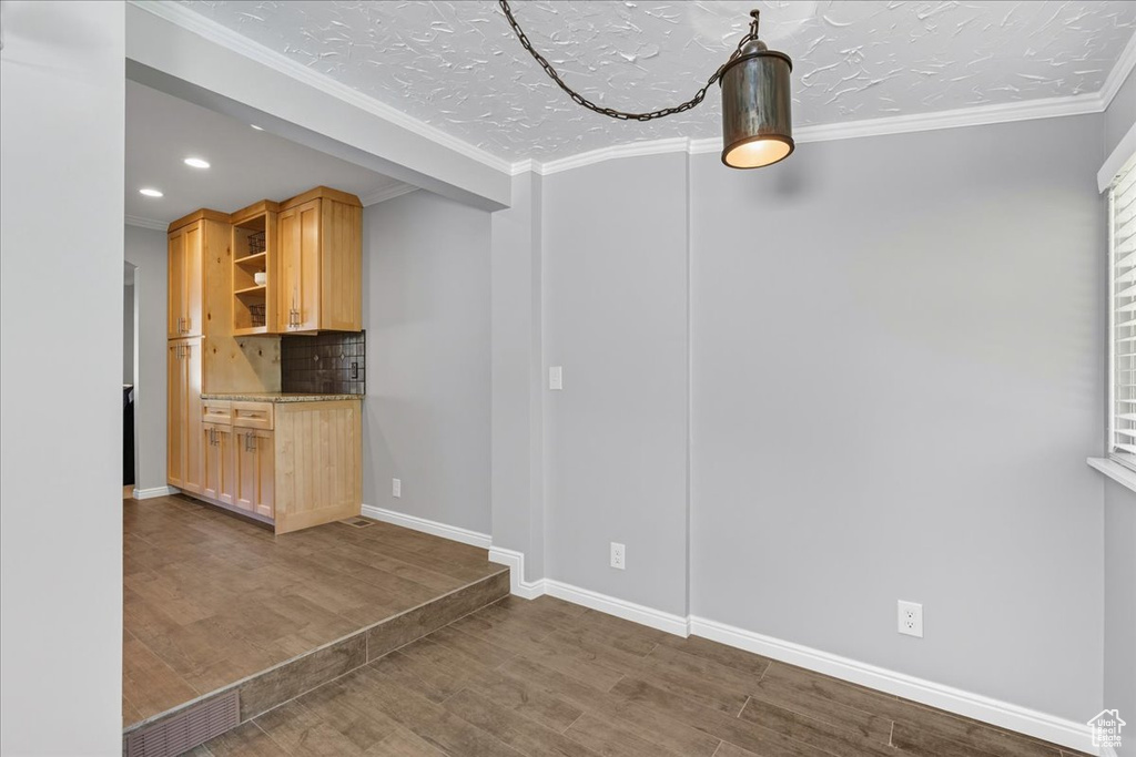 Photo 7 for MLS #2115409 at 7506 S Claret St