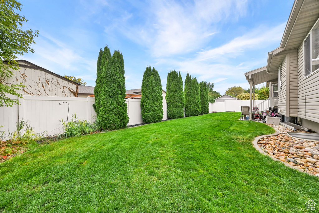 Photo 20 for MLS #2115414 at 871 W 3875 South