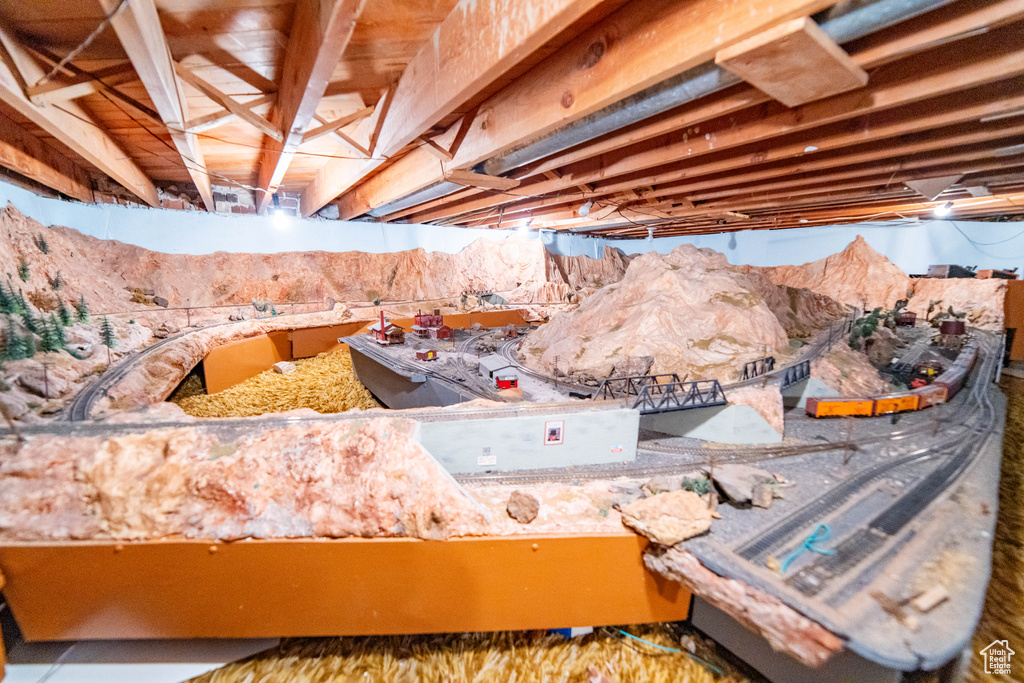 7491 S 2700 E Cottonwood Heights, UT 84121