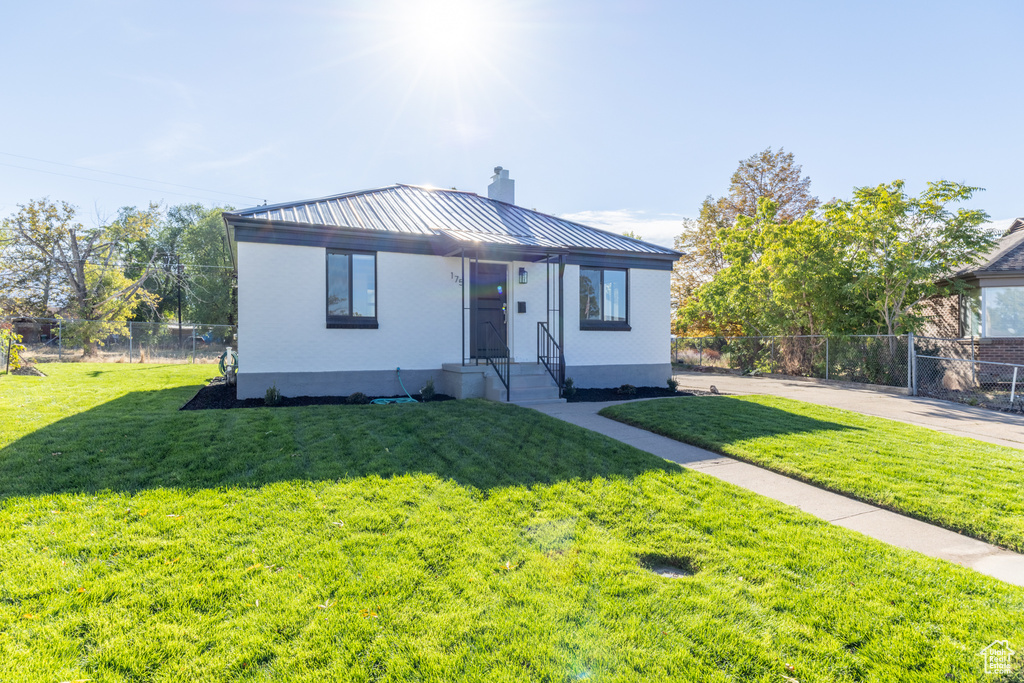 175 ROSS DR Clearfield, UT 84015