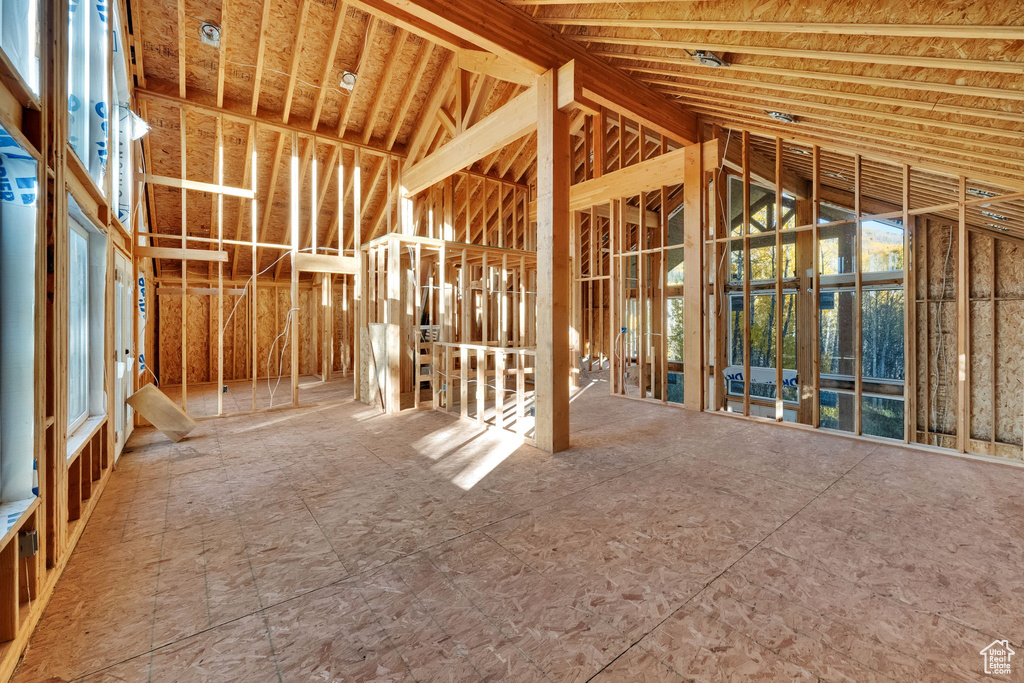 Photo 17 for MLS #2115421 at 4631 Falcon Cir