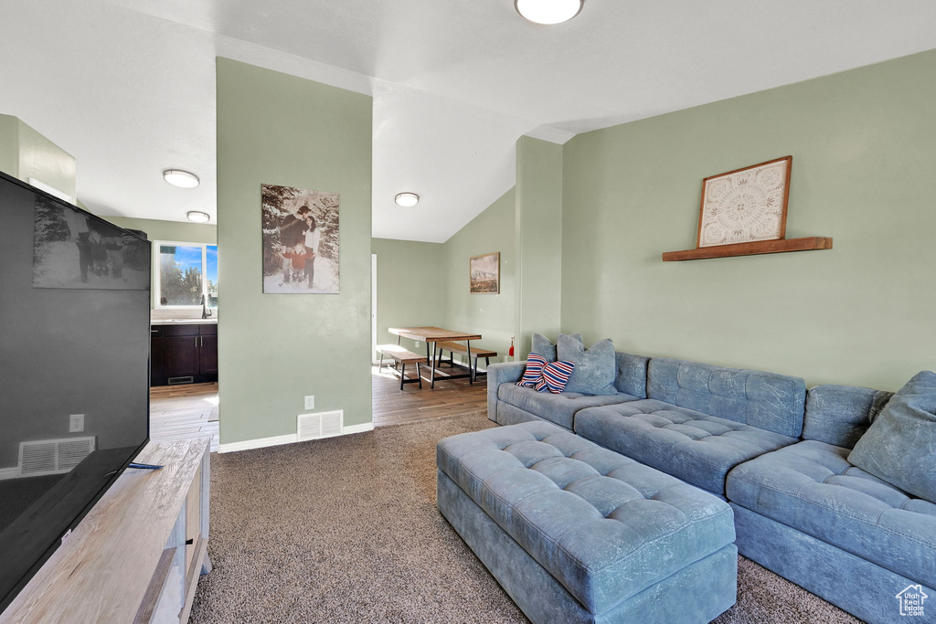 482 W 275 N Clearfield, UT 84015