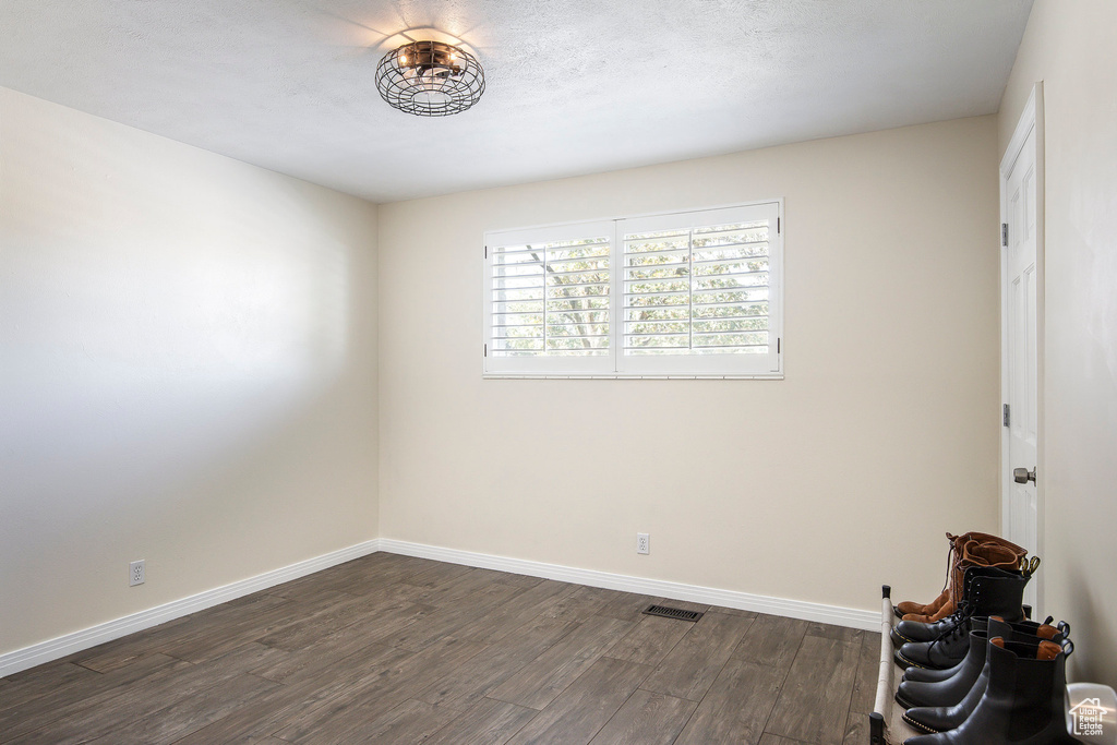 6701 S 2445 E Cottonwood Heights, UT 84121