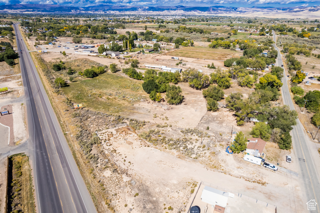 3310 S 2500 E Vernal, UT 84078