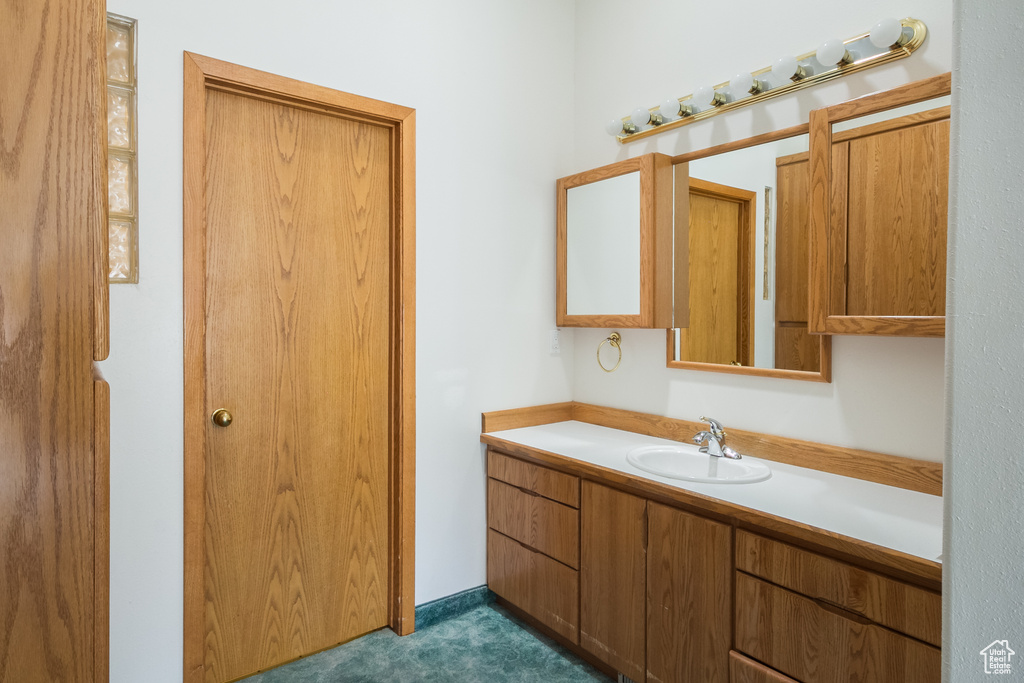 3310 S 2500 E Vernal, UT 84078