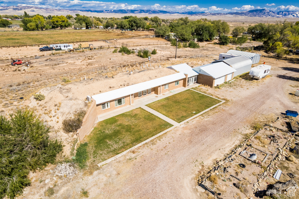 3310 S 2500 E Vernal, UT 84078