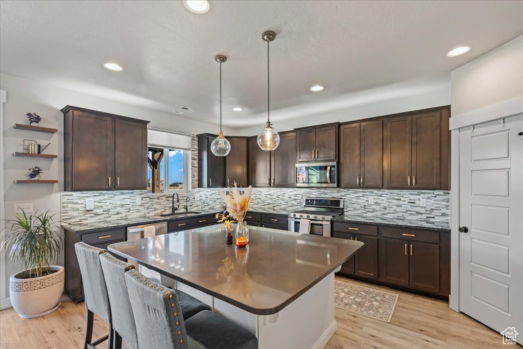 Photo 15 for MLS #2115433 at 4472 W Birkdale Dr