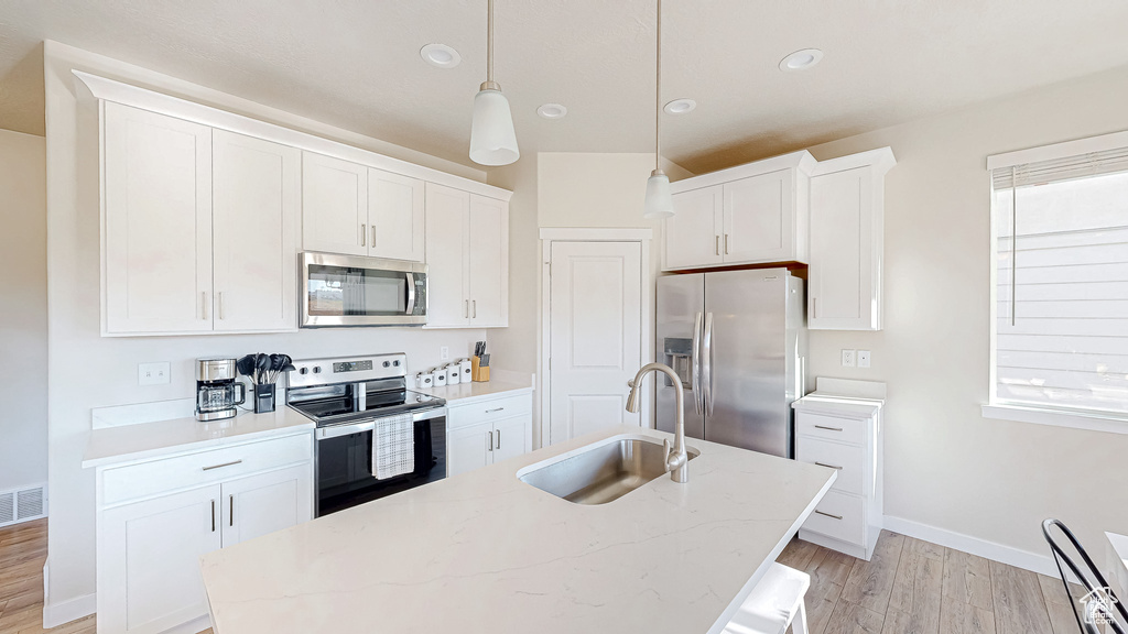Photo 2 for MLS #2115435 at 855 N Hilltop Dr