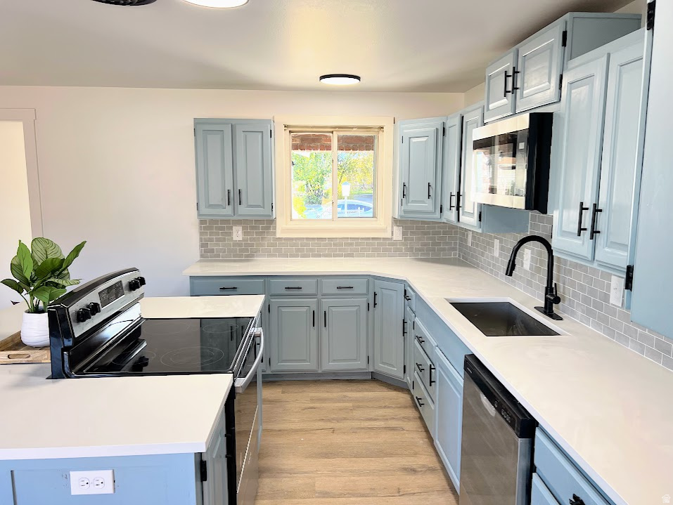 3718 S 7200 W Magna, UT 84044