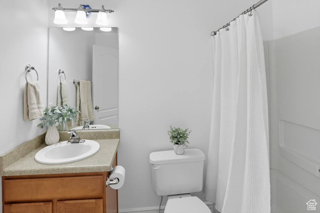 Photo 11 for MLS #2115447 at 337 E Braidhill Dr