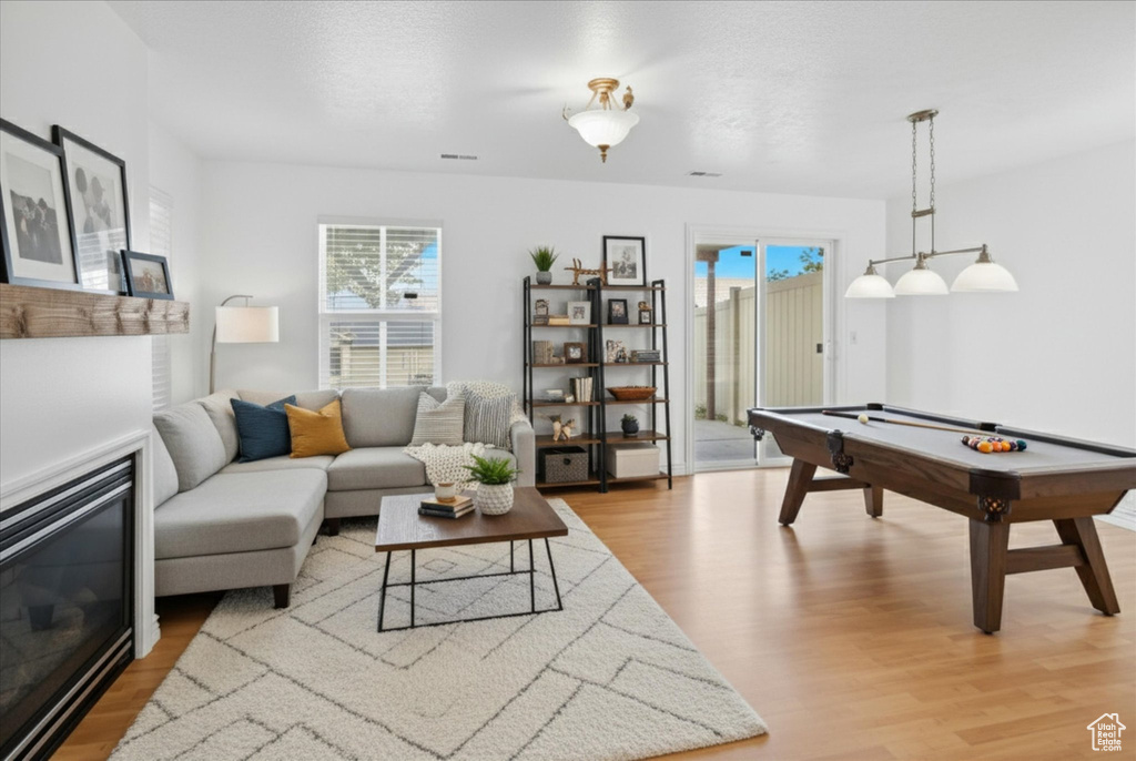 Photo 17 for MLS #2115447 at 337 E Braidhill Dr