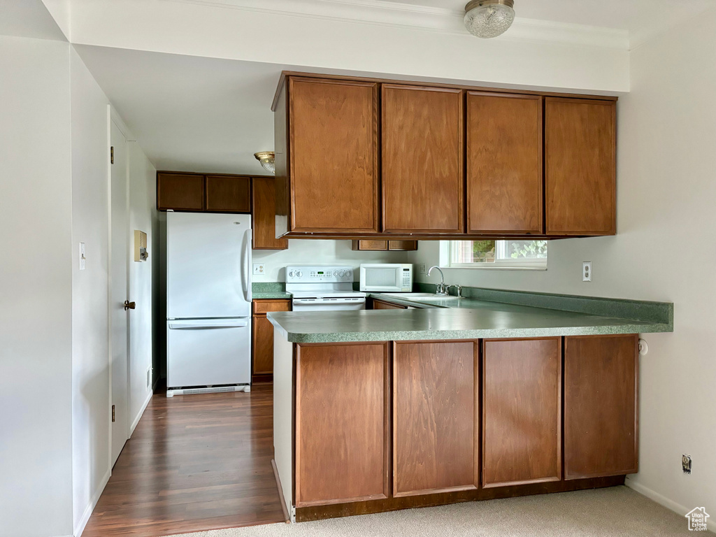 Photo 8 for MLS #2115452 at 832 E Three Fountains Dr #182