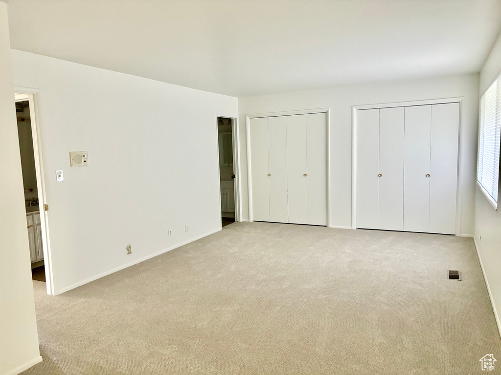 Photo 18 for MLS #2115452 at 832 E Three Fountains Dr #182