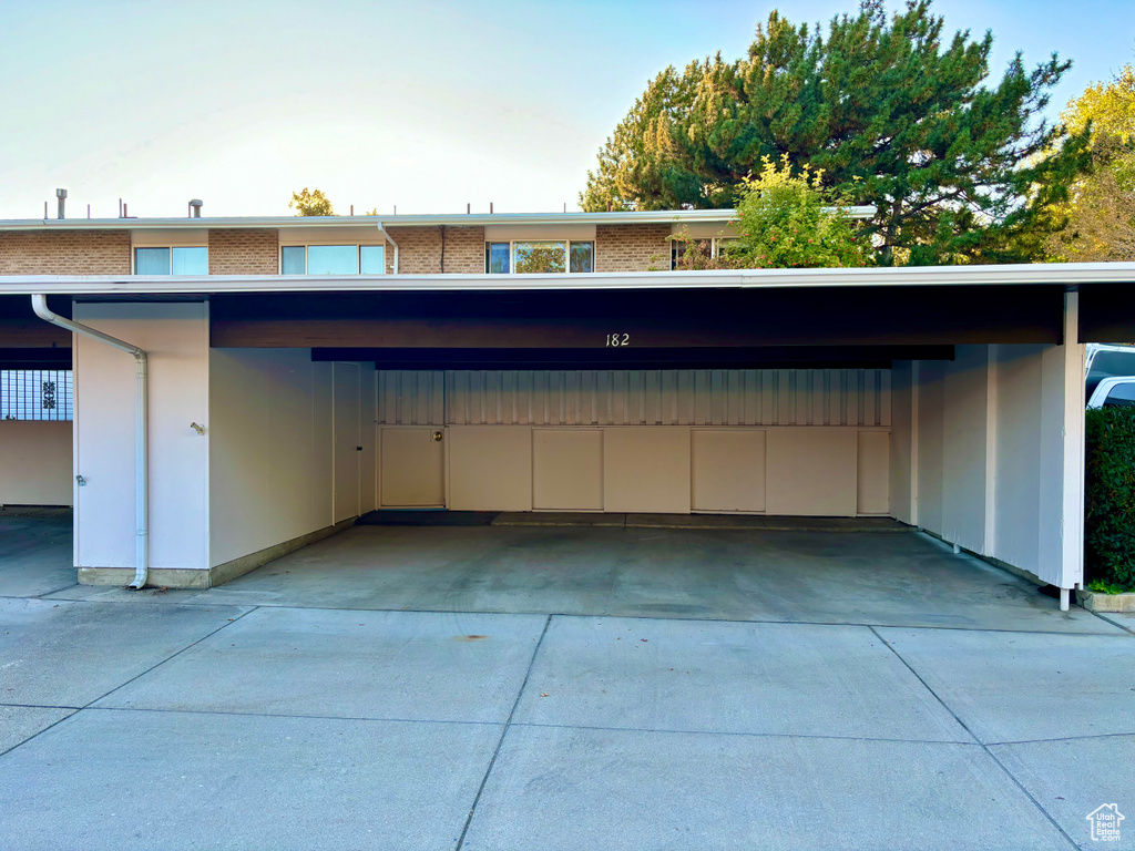 Photo 15 for MLS #2115452 at 832 E Three Fountains Dr #182