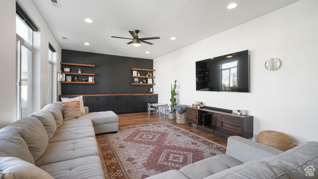 Photo 10 for MLS #2115453 at 424 S 340 West