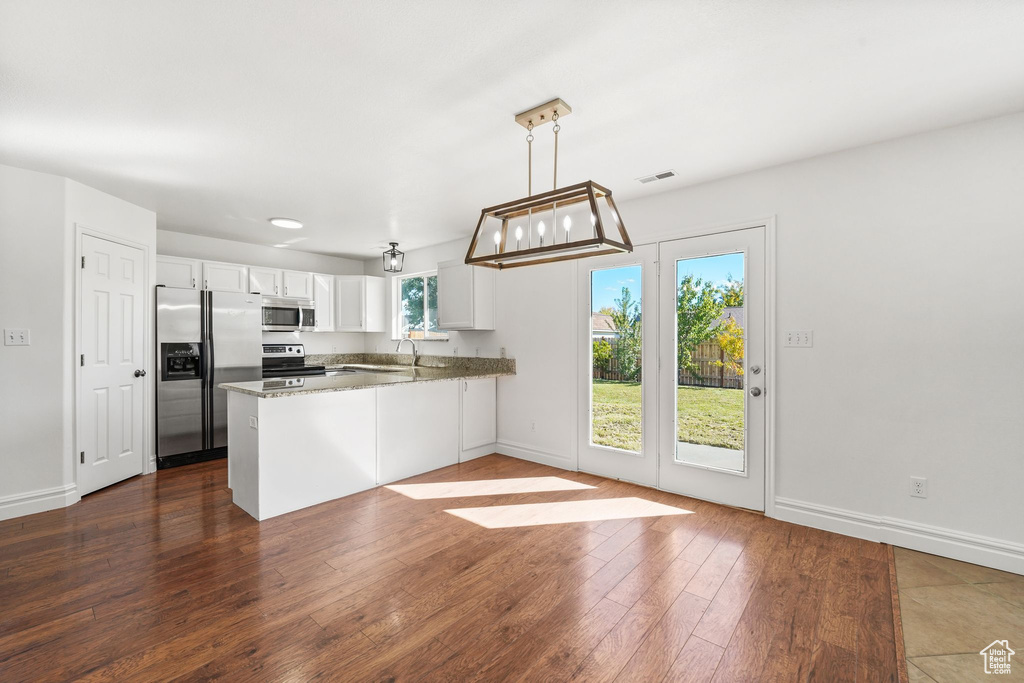 Photo 5 for MLS #2115454 at 2951 W 1060 North