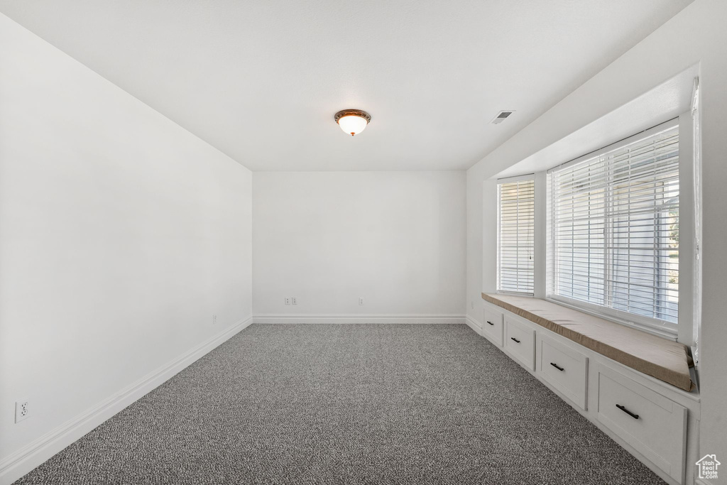 Photo 12 for MLS #2115454 at 2951 W 1060 North