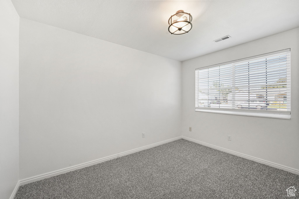 Photo 18 for MLS #2115454 at 2951 W 1060 North